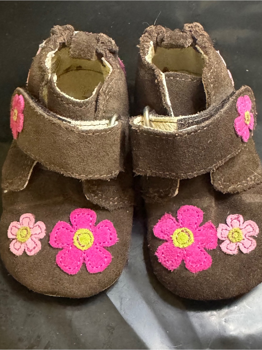 Robeez Baby Girl Brown Suede Walking Shoes with Pink Flower Appliqués